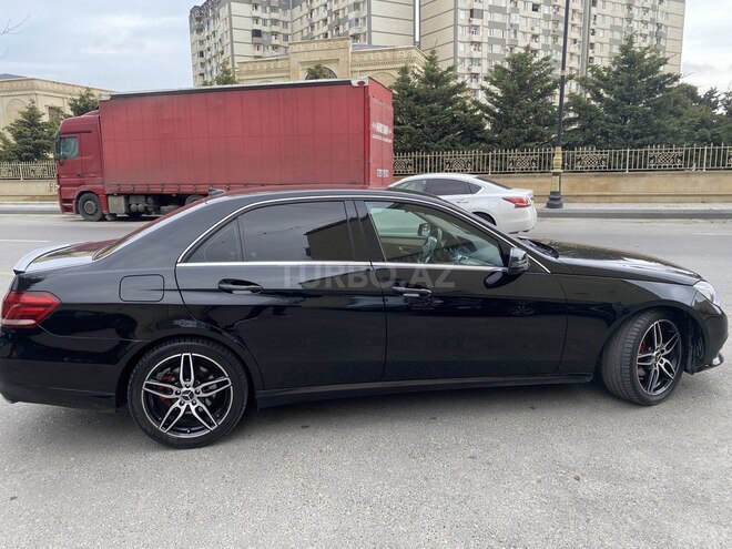 Mercedes E 220 2015, 222,110 km - 2.2 л - Bakı