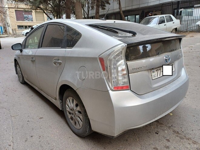 Toyota Prius 2012, 266,000 km - 1.8 l - Bakı