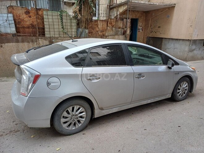 Toyota Prius 2012, 266,000 km - 1.8 l - Bakı