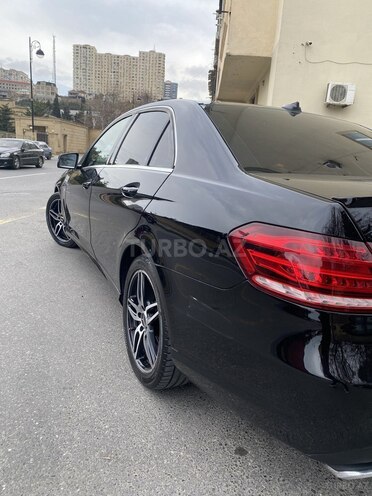 Mercedes E 220 2015, 222,110 km - 2.2 л - Bakı