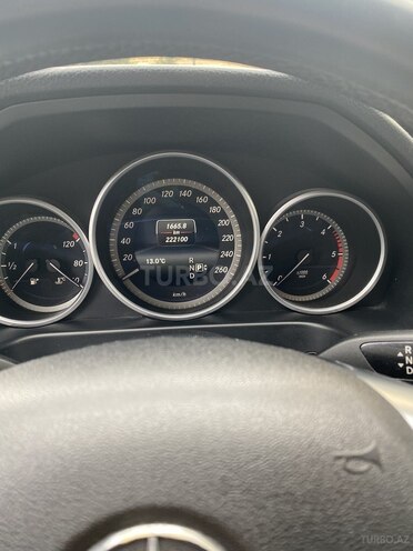 Mercedes E 220 2015, 222,110 km - 2.2 л - Bakı