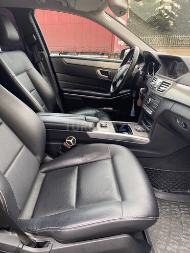 Mercedes E 220 2015, 222,110 km - 2.2 л - Bakı