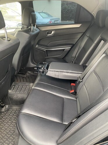 Mercedes E 220 2015, 222,110 km - 2.2 л - Bakı