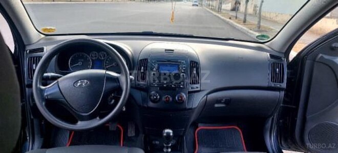 Hyundai i30 2008, 220,000 km - 1.6 л - Gəncə