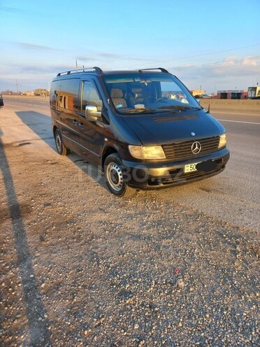 Mercedes Vito 112 2002, 394,000 km - 2.2 l - Ucar