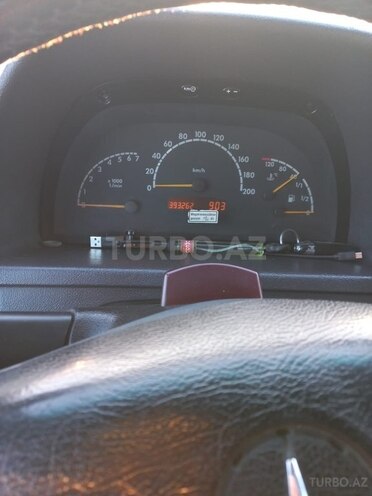 Mercedes Vito 112 2002, 394,000 km - 2.2 l - Ucar