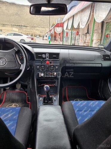 Mercedes C 180 2000, 250,000 km - 1.8 l - Bakı