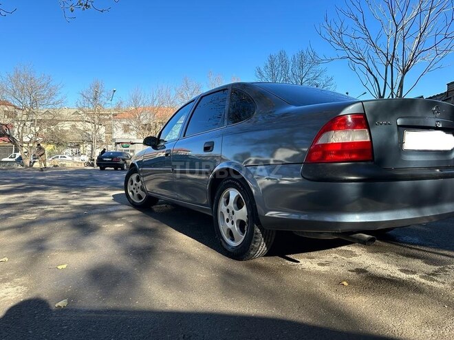 Opel Vectra 1998, 332,850 km - 1.8 l - Bakı