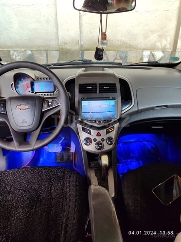 Chevrolet Aveo 2012, 389,001 km - 1.4 l - Qusar