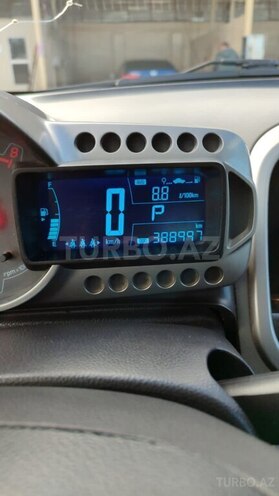 Chevrolet Aveo 2012, 389,001 km - 1.4 l - Qusar