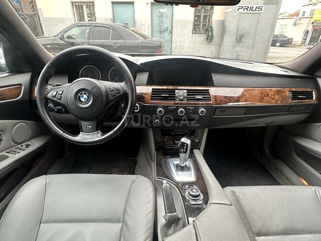 BMW 530 2009, 208,000 km - 3.0 л - Bakı