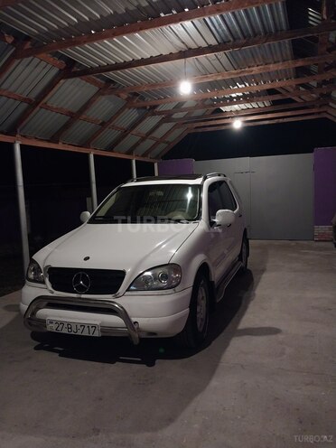 Mercedes ML 320 2001, 305,000 km - 3.2 l - Qəbələ