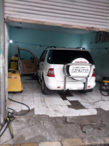 Mercedes ML 320 2001, 305,000 km - 3.2 l - Qəbələ