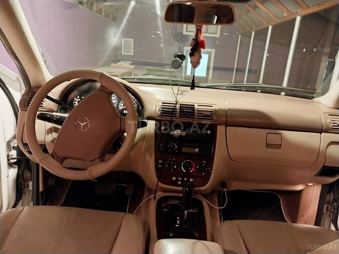 Mercedes ML 320 2001, 305,000 km - 3.2 l - Qəbələ