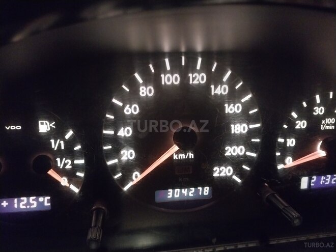 Mercedes ML 320 2001, 305,000 km - 3.2 l - Qəbələ