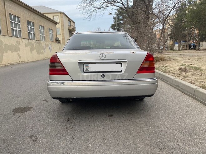 Mercedes C 220 1993, 354,877 km - 2.2 l - Bakı