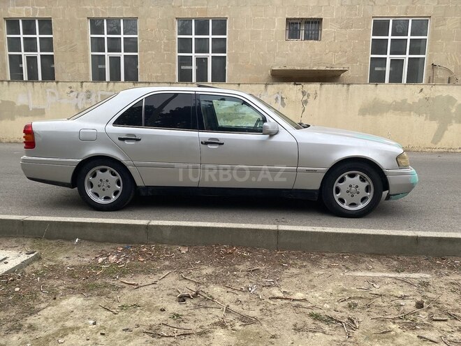 Mercedes C 220 1993, 354,877 km - 2.2 l - Bakı