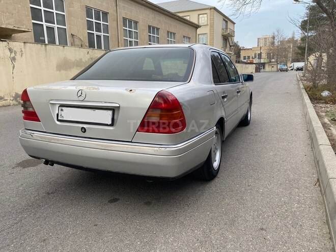 Mercedes C 220 1993, 354,877 km - 2.2 l - Bakı
