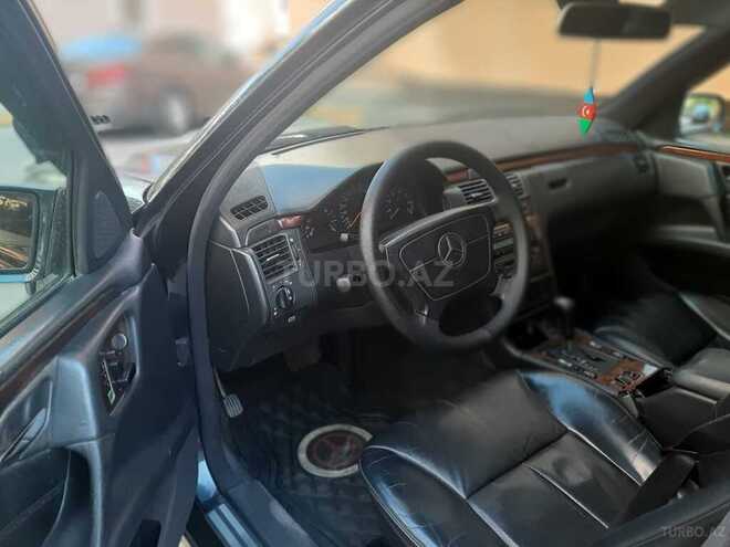 Mercedes E 280 1998, 350,000 km - 2.8 l - Bakı