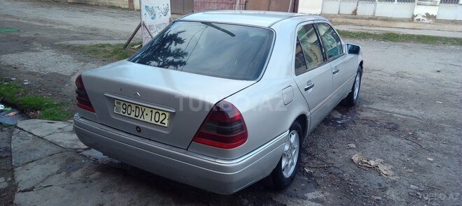 Mercedes C 250 1996, 650,000 km - 2.5 l - Sabirabad