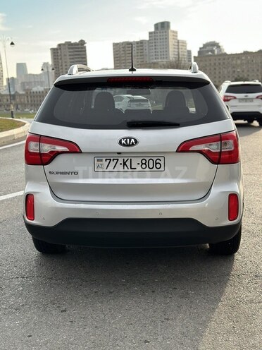 Kia Sorento 2012, 200,000 km - 2.0 l - Bakı