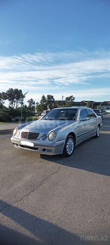Mercedes E 240 2000, 265,000 km - 2.4 l - Bakı