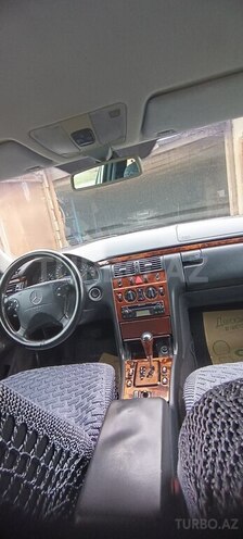 Mercedes E 240 2000, 265,000 km - 2.4 l - Bakı