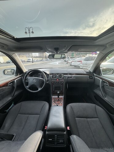 Mercedes E 200 2000, 279,000 km - 2.0 l - Bakı