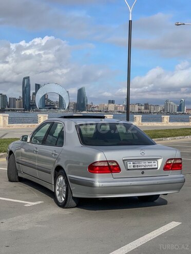 Mercedes E 200 2000, 279,000 km - 2.0 l - Bakı