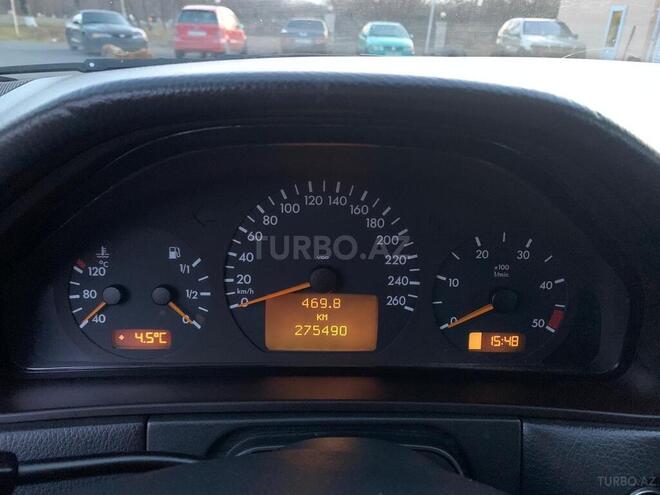Mercedes E 220 1999, 230,000 km - 2.2 l - Zaqatala