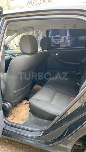 Toyota Corolla 2006, 260,000 km - 1.4 l - Bakı