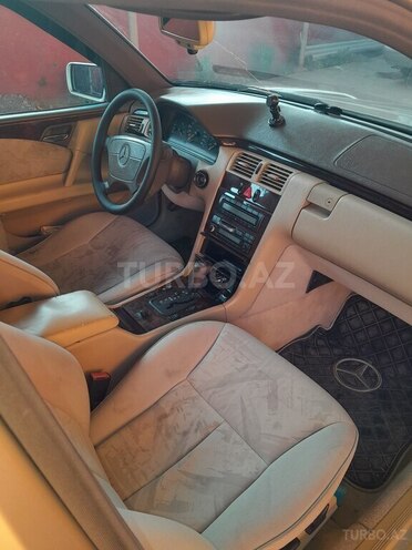 Mercedes E 280 1997, 450,047 km - 2.8 l - Mingəçevir