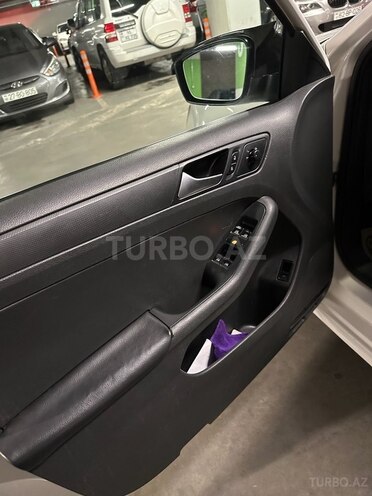 Volkswagen Jetta 2012, 209,215 km - 2.0 l - Bakı