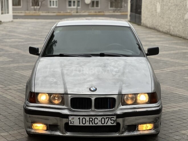 BMW 318 1991, 300,101 km - 1.8 l - Bakı
