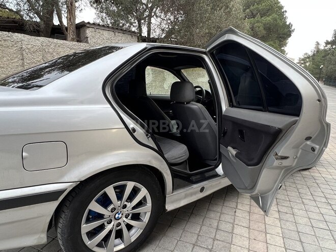 BMW 318 1991, 300,101 km - 1.8 l - Bakı