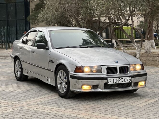 BMW 318 1991, 300,101 km - 1.8 l - Bakı