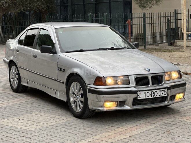 BMW 318 1991, 300,101 km - 1.8 l - Bakı