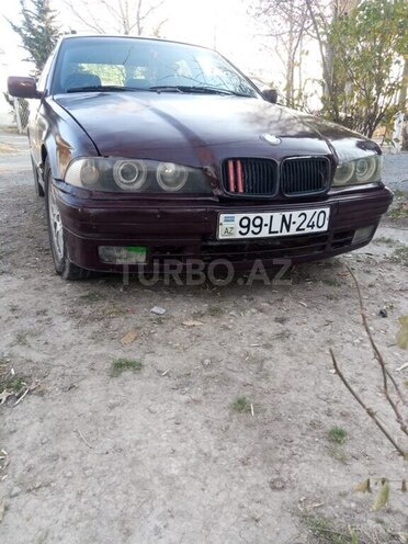 BMW 316 1995, 239,967 km - 1.6 l - Şəki
