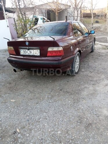 BMW 316 1995, 239,967 km - 1.6 l - Şəki