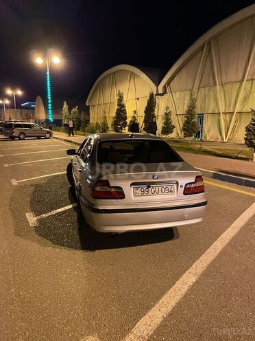 BMW 318 2002, 322,451 km - 2.0 l - Sumqayıt