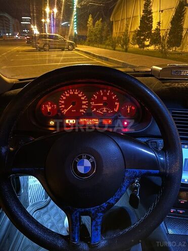 BMW 318 2002, 322,451 km - 2.0 l - Sumqayıt
