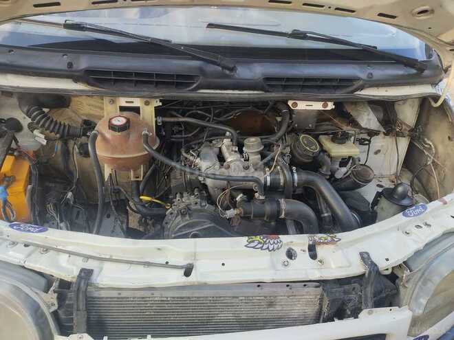 Ford Transit 1999, 380,230 km - 2.5 l - Salyan