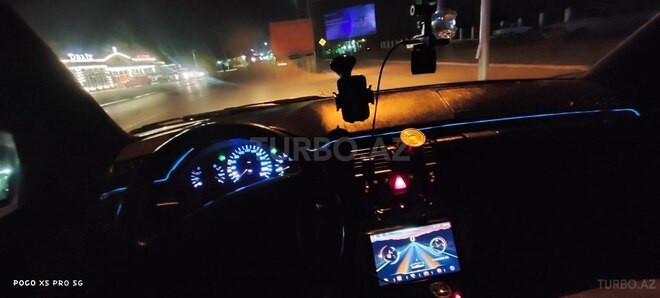 Mercedes E 240 1999, 24,500 km - 2.6 l - Göyçay