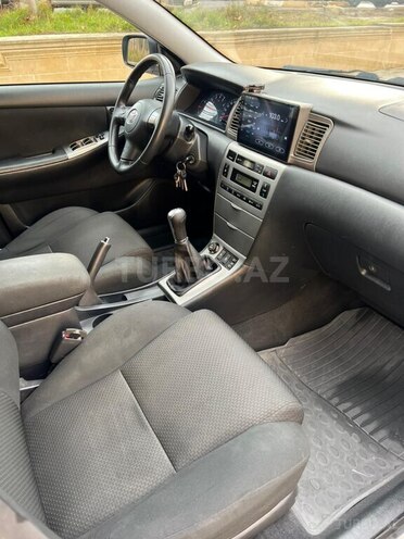 Toyota Corolla 2006, 269,000 km - 1.4 l - Bakı