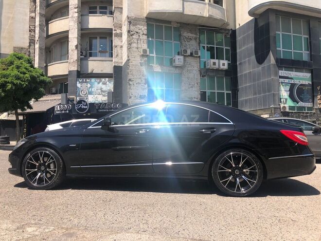 Mercedes CLS 350 2011, 175,000 km - 3.5 l - Bakı