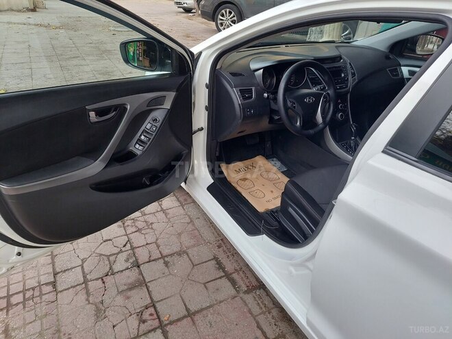 Hyundai Elantra 2014, 185,000 km - 1.6 л - Bakı