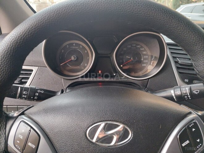 Hyundai Elantra 2014, 185,000 km - 1.6 л - Bakı