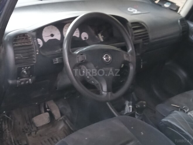 Opel Zafira 1999, 395,465 km - 1.8 л - Göyçay