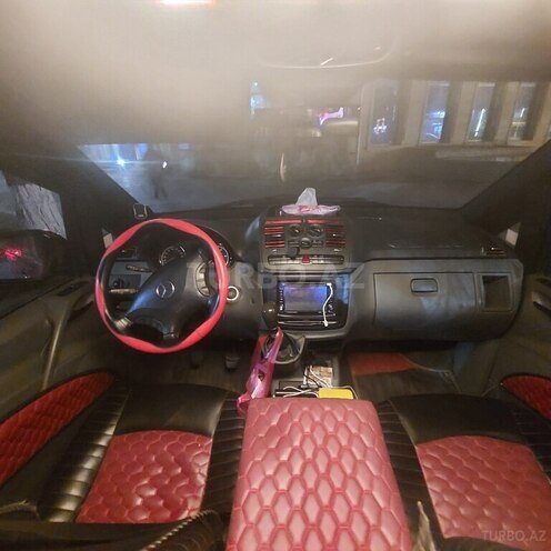 Mercedes Vito 111 2010, 353,000 km - 2.2 l - Bakı