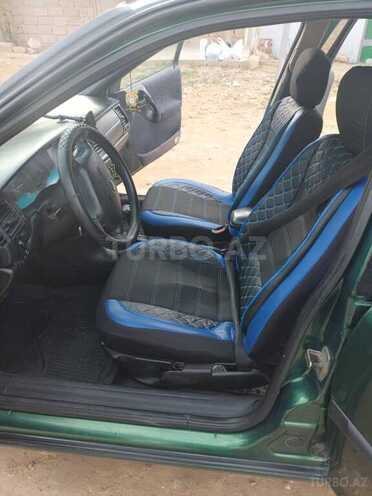 Opel Vectra 1998, 630,000 km - 2.0 l - Bakı